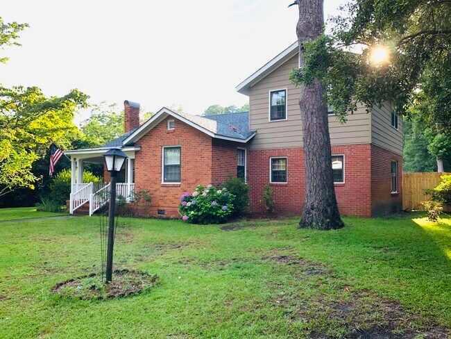 Photo - 118 Sebrell Ave House