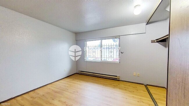 Foto del edificio - 5041 12th Ave NE