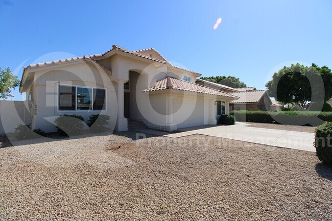 Building Photo - 4277 East Desert Lane