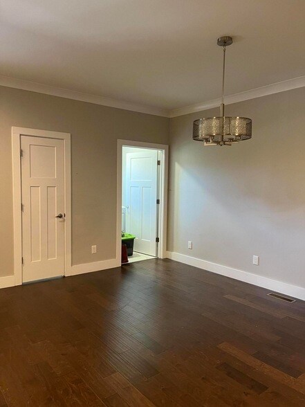 Foto del edificio - 205 Courtland Crest Dr SW