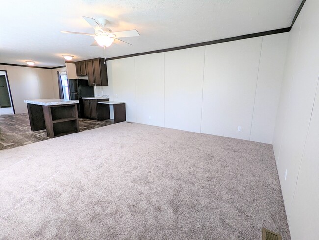 Building Photo - 9132 Windward Dr