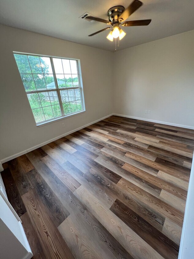 3 bed 2 bath home All Electric House Rental in Van Buren, AR