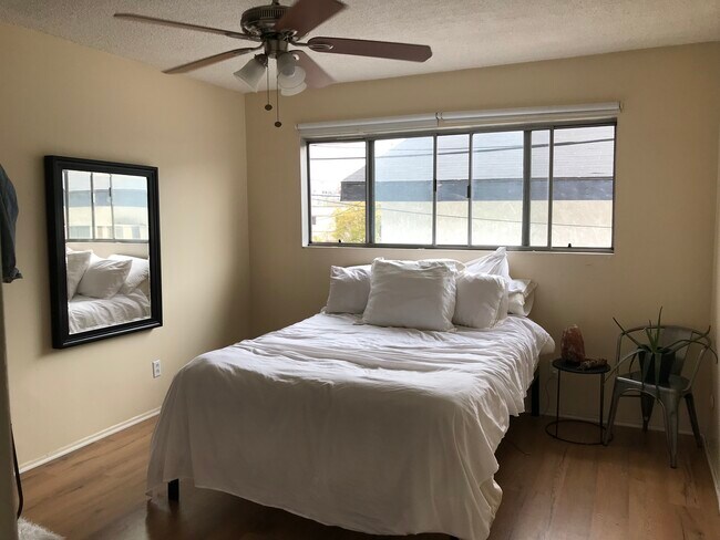 Bedroom - 6111 Horner St