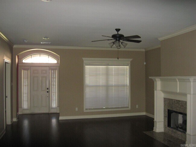 Building Photo - 20 Chapman Ln