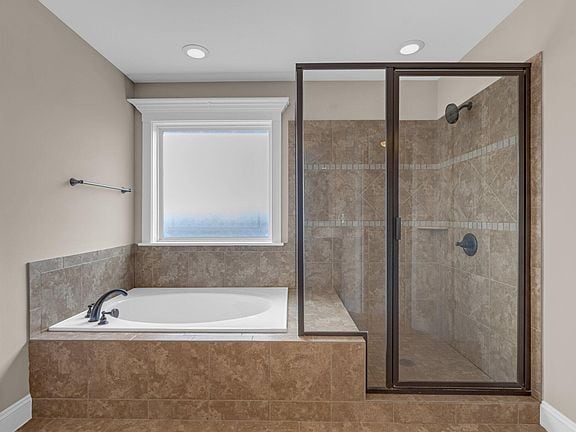 Building Photo - Build Equity While Leasing - Lease and Own...