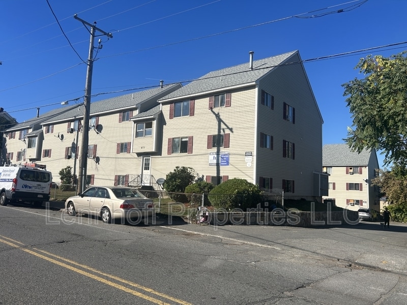 Foto del edificio - 871-871 Middlesex St