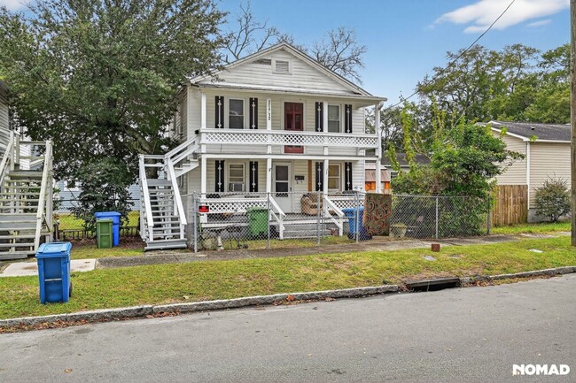 Building Photo - 304 1/2 Marstellar St