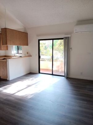 Building Photo - 10965 Fruitland Dr Building Photo - 10965 Fruitland Dr