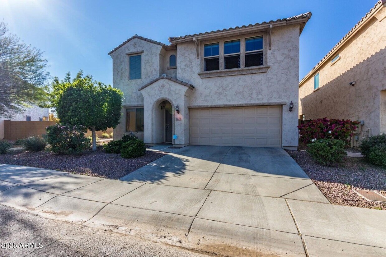 Foto principal - 16206 N 22nd Ln