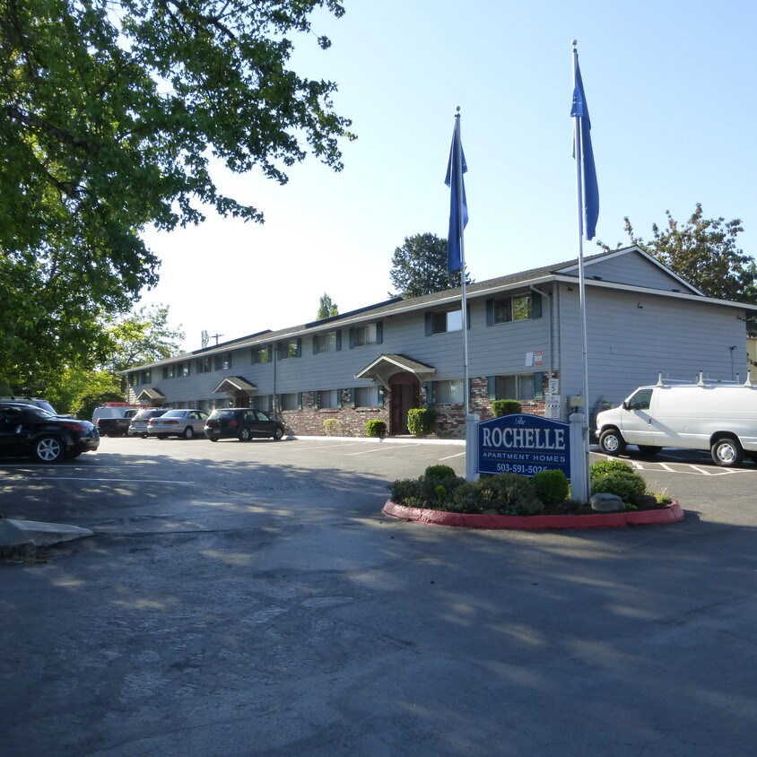 Large Parking - 17350 SW Shaw St