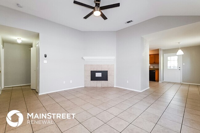 Foto del edificio - 1215 S Oak Cliff Blvd