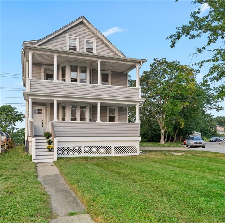 62 Main St Unit 1st floor, Warren, RI 02885 Room for Rent in Warren