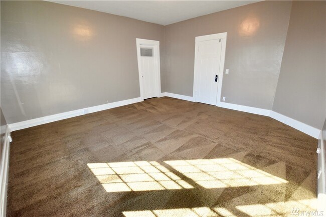Sala de estar - 1228 S 3rd St