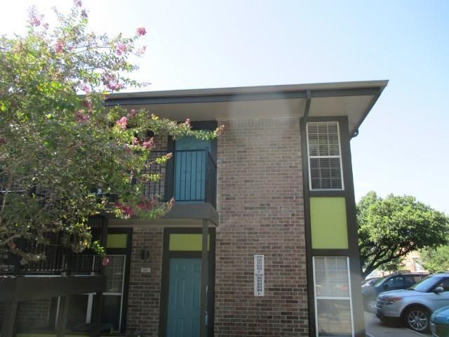 Foto del edificio - 7685 Northcross Dr