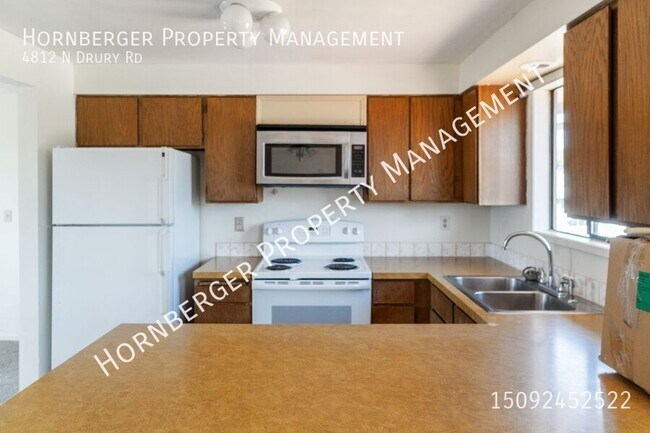 Foto del edificio - 4812 N Drury Rd