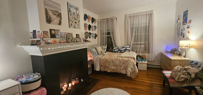 Photo - Elegant 5bed/2 Bath Perfect For Boston Uni... Apartment