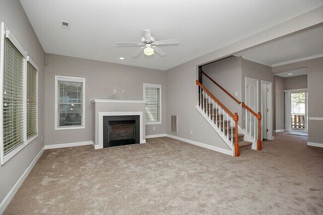 Foto del edificio - Charming 3BD/2.5BA Home in Crosswinds Community!