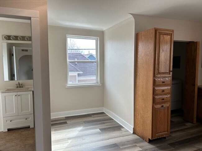 Foto del edificio - 415 16th St NE