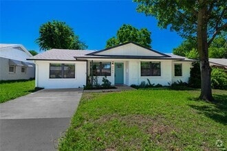 Building Photo - 3704 Strayhorn Dr