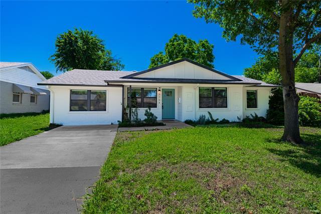 Foto principal - 3704 Strayhorn Dr