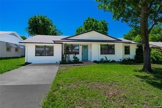 Building Photo - 3704 Strayhorn Dr