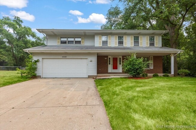 Foto del edificio - 40233 N Lakeview Ave