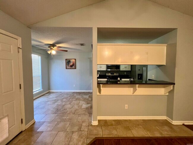 Foto del edificio - 16 Tacoma Dr