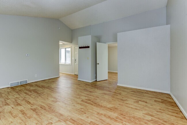 Foto del edificio - 840 North St