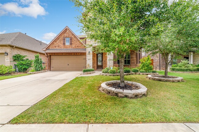 Building Photo - 18235 Winding Willow Oak Way