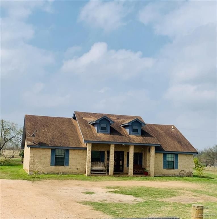 Foto principal - 24175 Engleman Rd