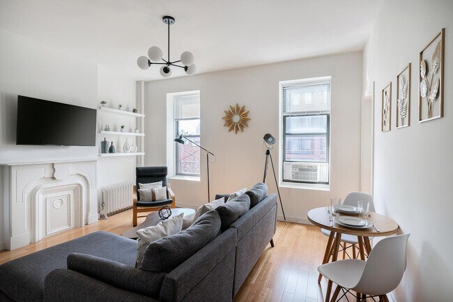 Foto del edificio - 469 Columbus Ave