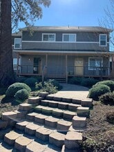 Building Photo - 2370 Siskiyou Blvd