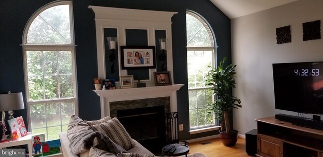 Foto del edificio - 21366 Fultonham Cir