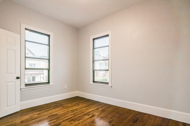 Foto del edificio - 340 Saratoga St
