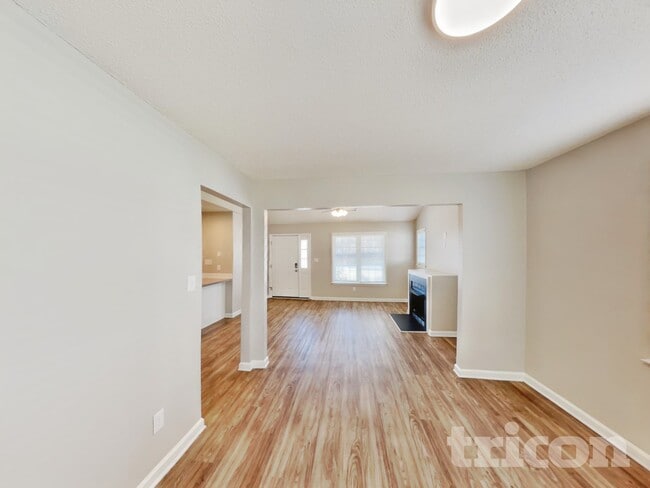 Foto del edificio - 2112 Saponi Village Ct