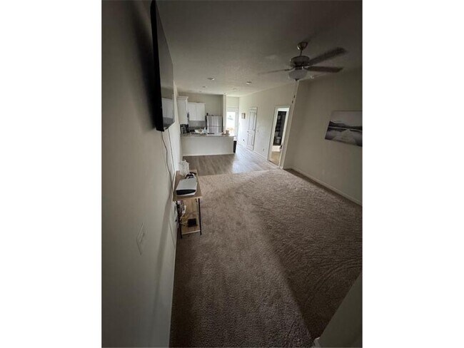 Foto del edificio - 39873 Fallbrook Ave