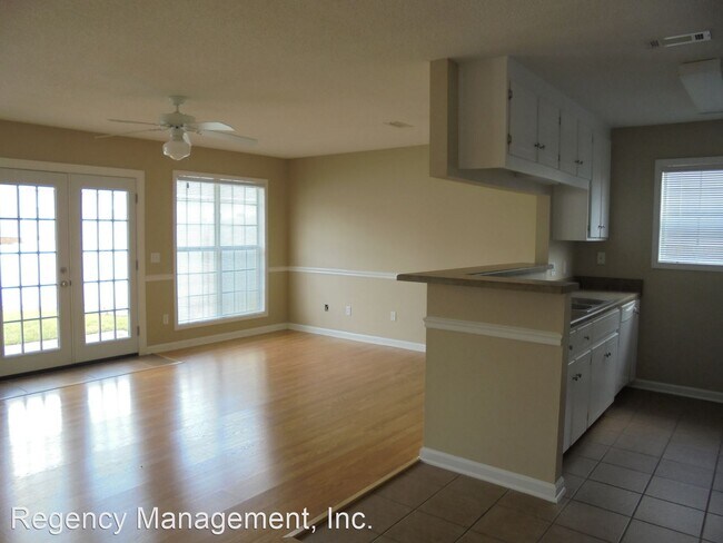 Building Photo - 3 br, 2.5 bath House - 214 Claremont Ave