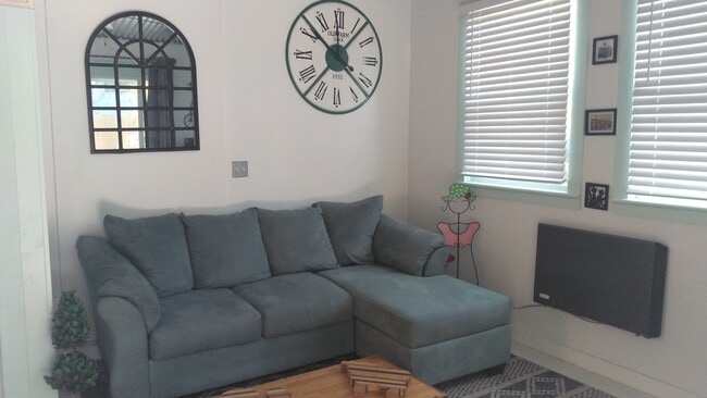 Foto del edificio - 448 Avenue A NE