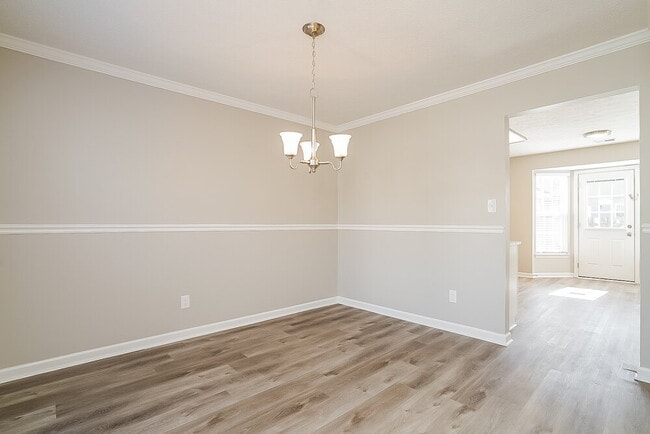 Building Photo - 2608 River Meade Way