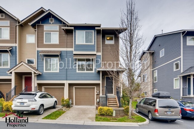 Stunning 3 Bedroom 2.5 bath Townhome in Hi... - Stunning 3 Bedroom 2.5 bath Townhome in Hi...