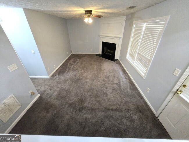 Building Photo - 2344 Oakland Spring Dr