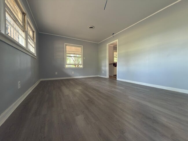 Foto del edificio - 2827 Brewton St