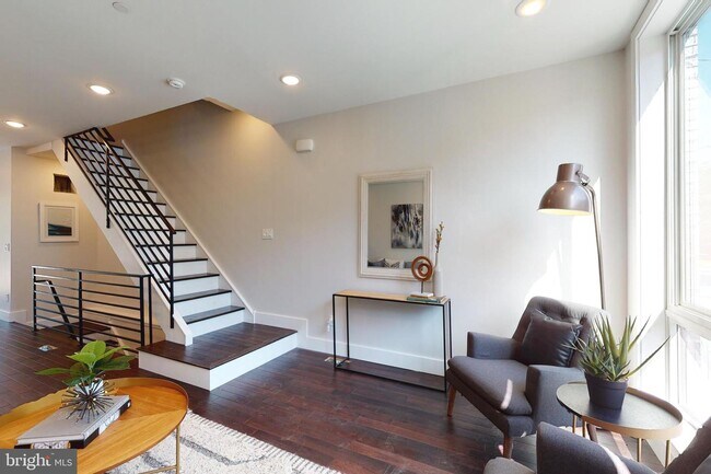 Foto del edificio - 2723 Oakford St