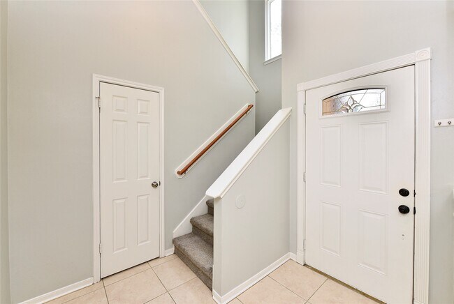 Foto del edificio - 31106 Pine Bay St