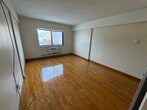 Foto principal - 1114 Commonwealth Ave