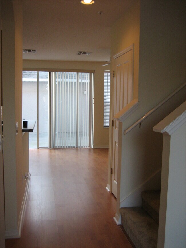 Building Photo - 8569 Saratoga Inlet Dr