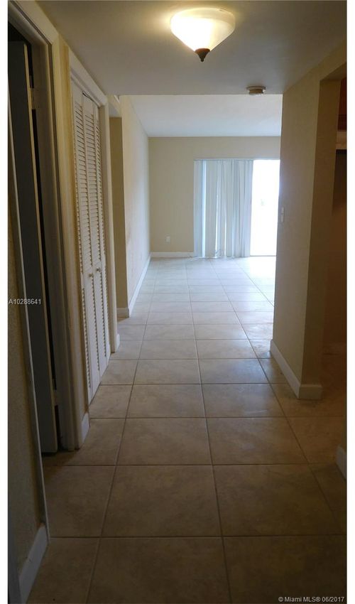 15205 Ne 6th Ave Unit D109 North Miami Beach Fl 33162 Apartment Building Photo 15205 Ne 6th Ave