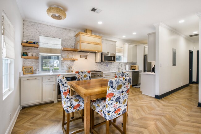 Foto del edificio - 10 Riker St