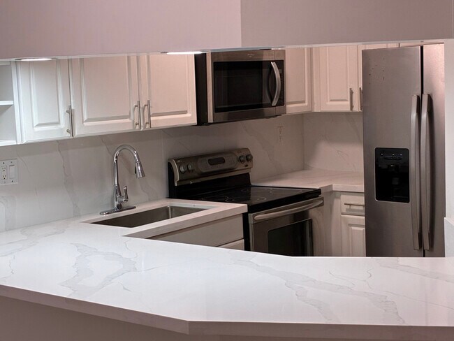 Foto del edificio - 7732 SW 94th Terrace