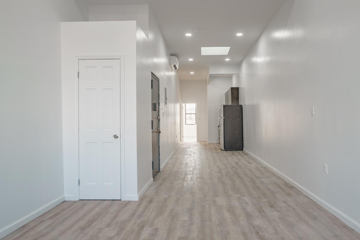 Foto principal - 99 Morgan Ave